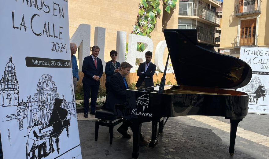 Pianos en la Calle II